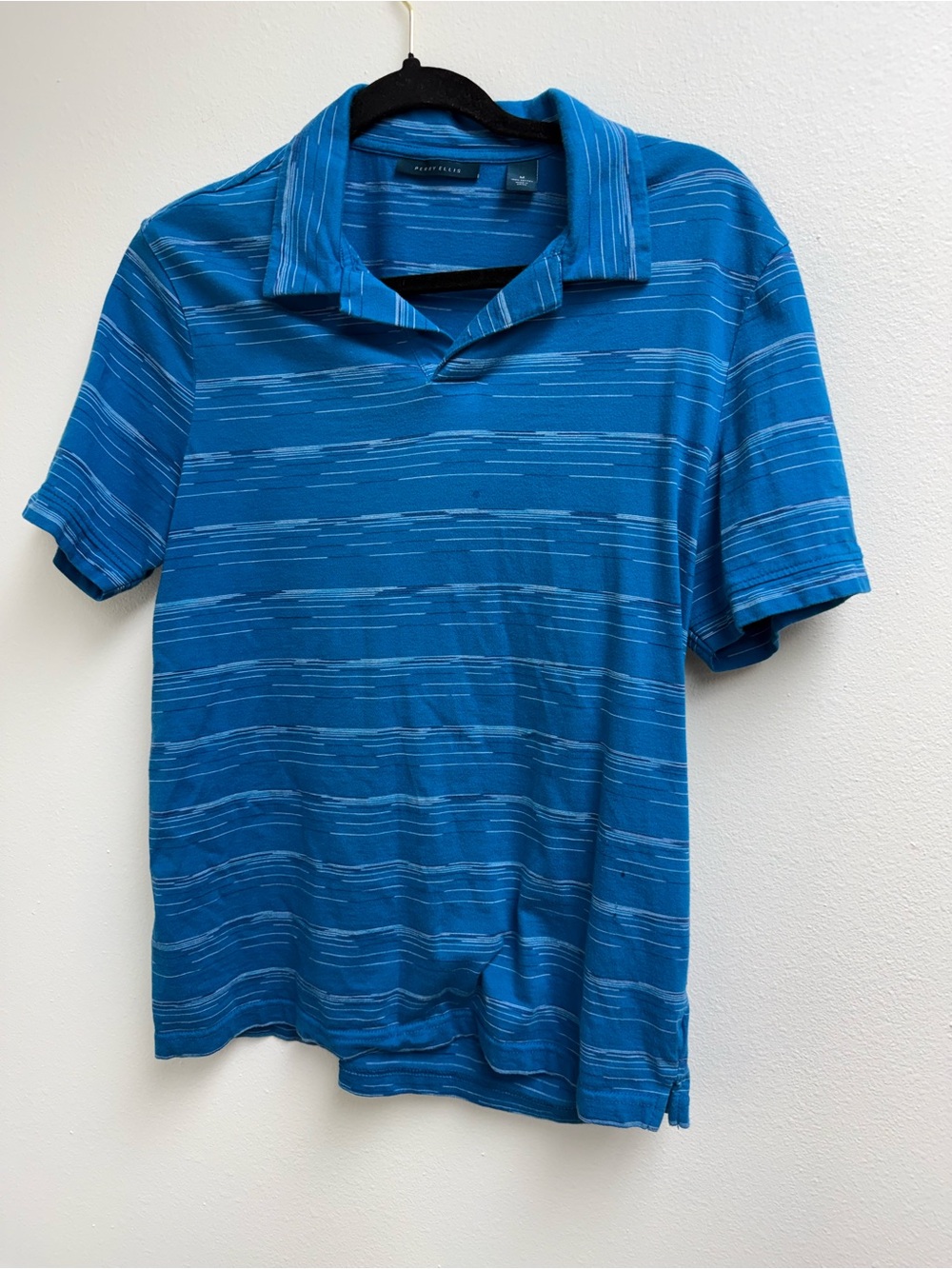 Men’s Perry Ellis Bright Blue Short Sleeve Shirt with Subtle Stripe